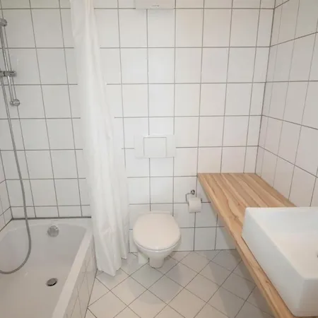Appartement Ferienwohungen Auf Ruegen In Bessin Rambin